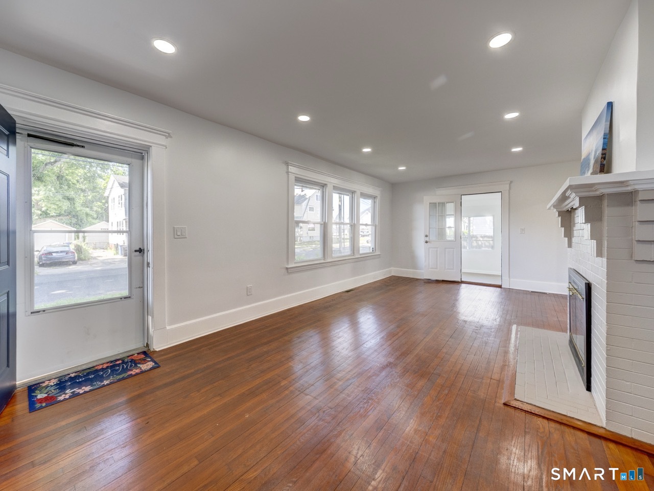 16 Shoreham Road New Haven, CT 06512 - Photo 7 of 40