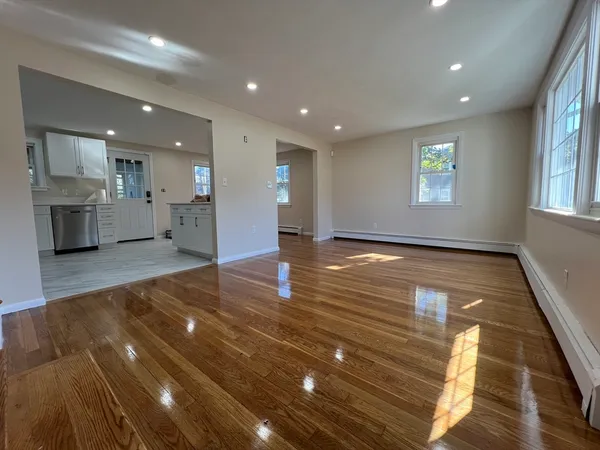 $3,500 | 10 Regina Road, Unit B, Randolph, MA 02368