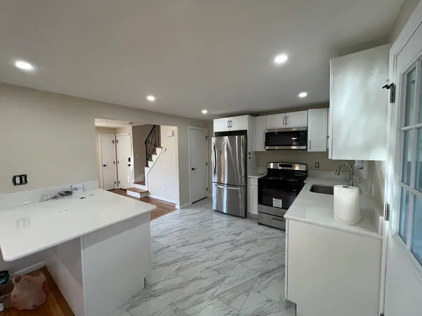$3,500 | 10 Regina Road, Unit B, Randolph, MA 02368