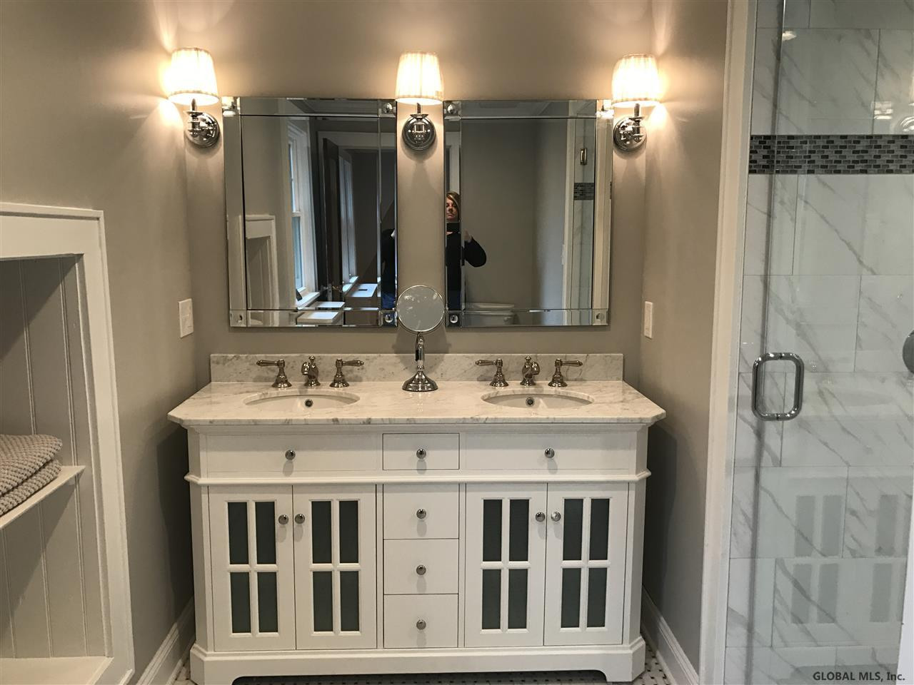 320 Loudon Road Colonie, NY 12211 - Photo 13 of 17 Photo 13