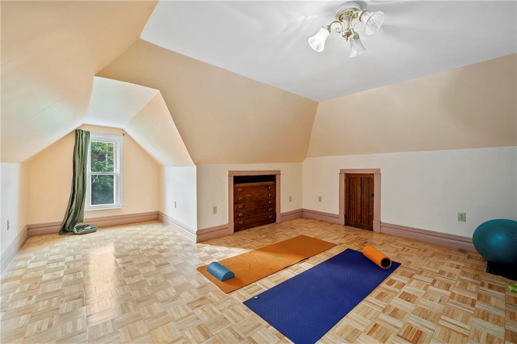 38 Exeter Street Pittsburgh, PA 15217 - Photo 26 of 29