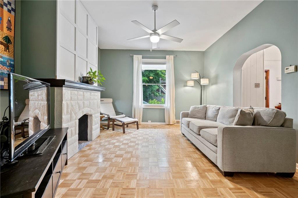 38 Exeter Street Pittsburgh, PA 15217 - Photo 5 of 29