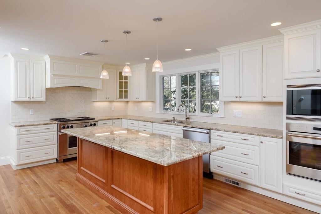 760 Brush Hill Road Milton, MA 02186 - Photo 7 of 21
