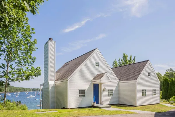 $5,200,000 | 1 Ship Street, Rockport, ME 04856