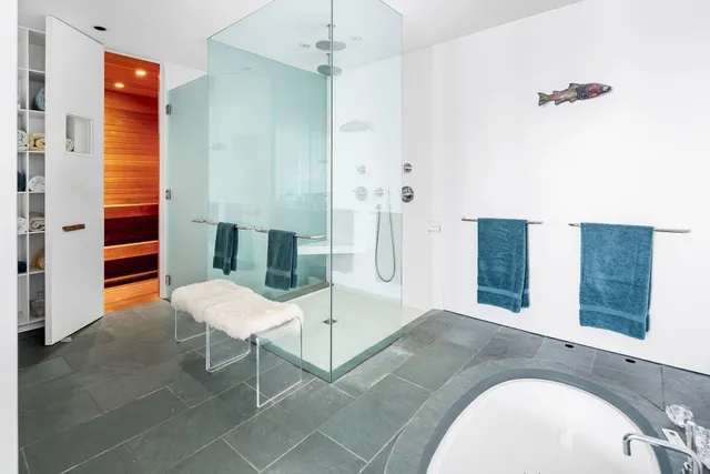 $5,200,000 | 1 Ship Street, Rockport, ME 04856