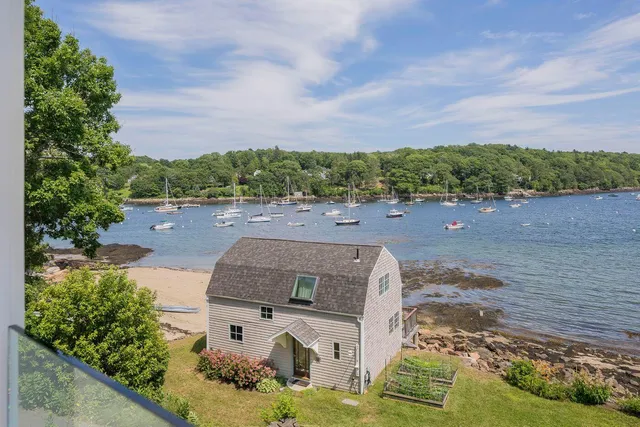 $5,200,000 | 1 Ship Street, Rockport, ME 04856
