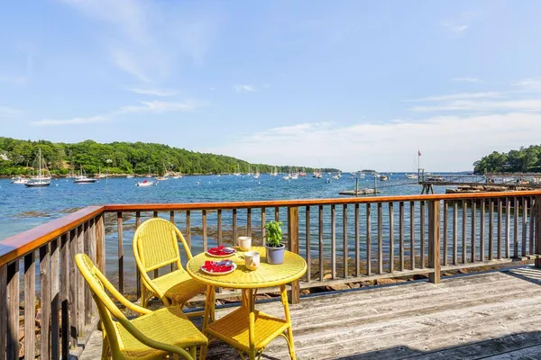 $5,200,000 | 1 Ship Street, Rockport, ME 04856