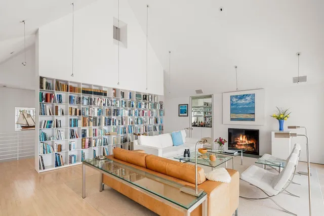 $5,200,000 | 1 Ship Street, Rockport, ME 04856