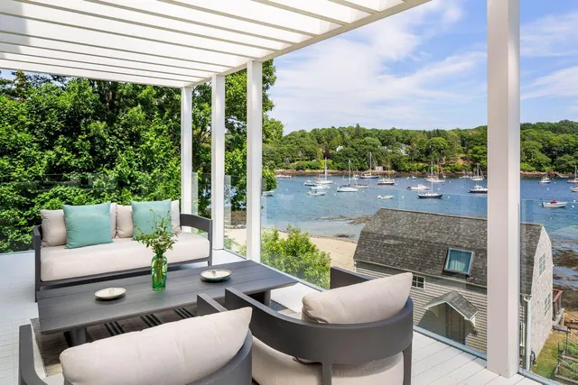 $5,200,000 | 1 Ship Street, Rockport, ME 04856