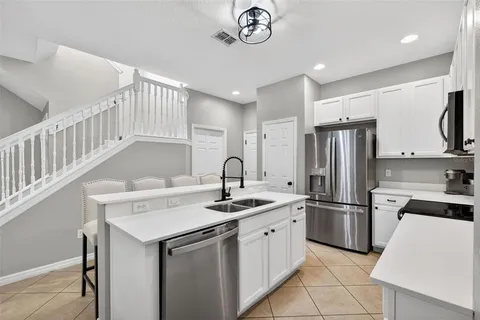 $369,000 | 2664 Sweet Magnolia Place, Oviedo, FL 32765