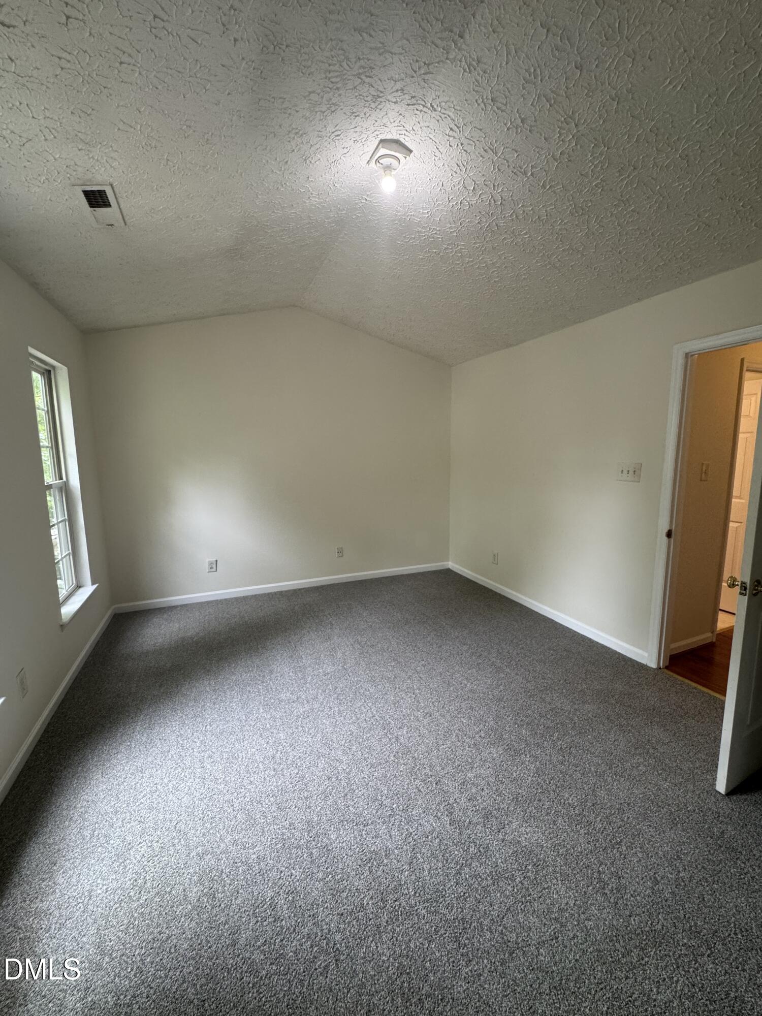 4221 Tensity Drive Raleigh, NC 27604 - Photo 10 of 16 IMG_5124