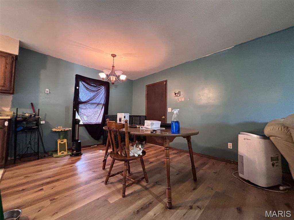 302 Mary Mexico, MO 65265 - Photo 4 of 9