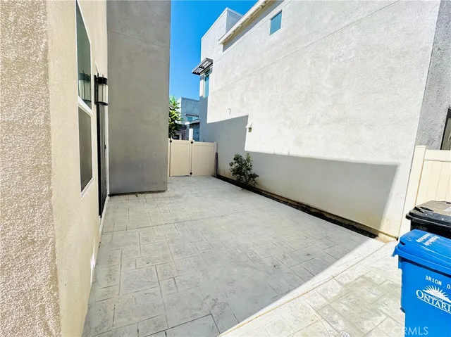 a view of a storage & utility room