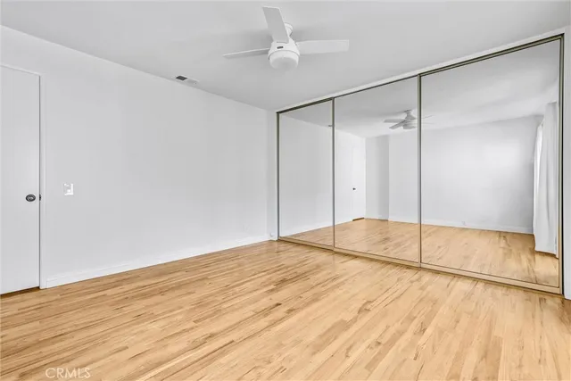 a bathroom with a toilet and a bathtub