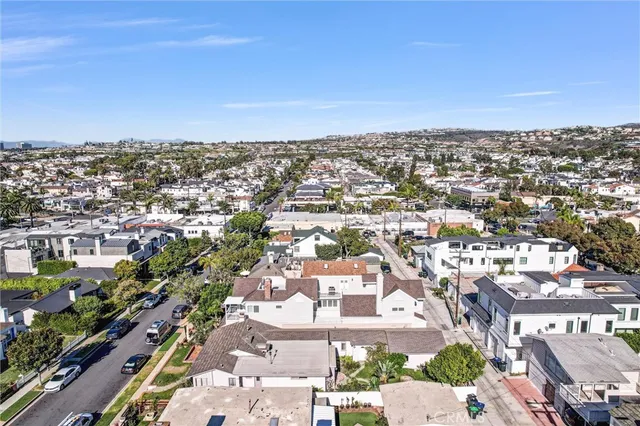 $5,595,000 | 310 Marigold Avenue, Corona del Mar, CA 92625