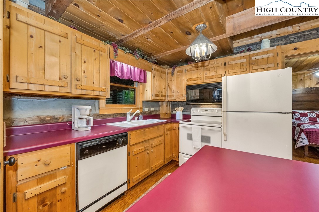 145 Settlers Ridge Road Todd, NC 28684 - Photo 11 of 33 Gallery Image 11
