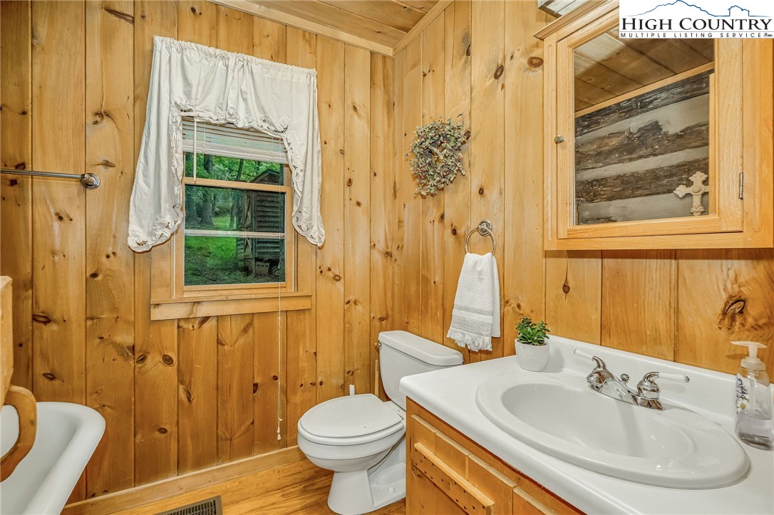 145 Settlers Ridge Road Todd, NC 28684 - Photo 18 of 33 Gallery Image 18