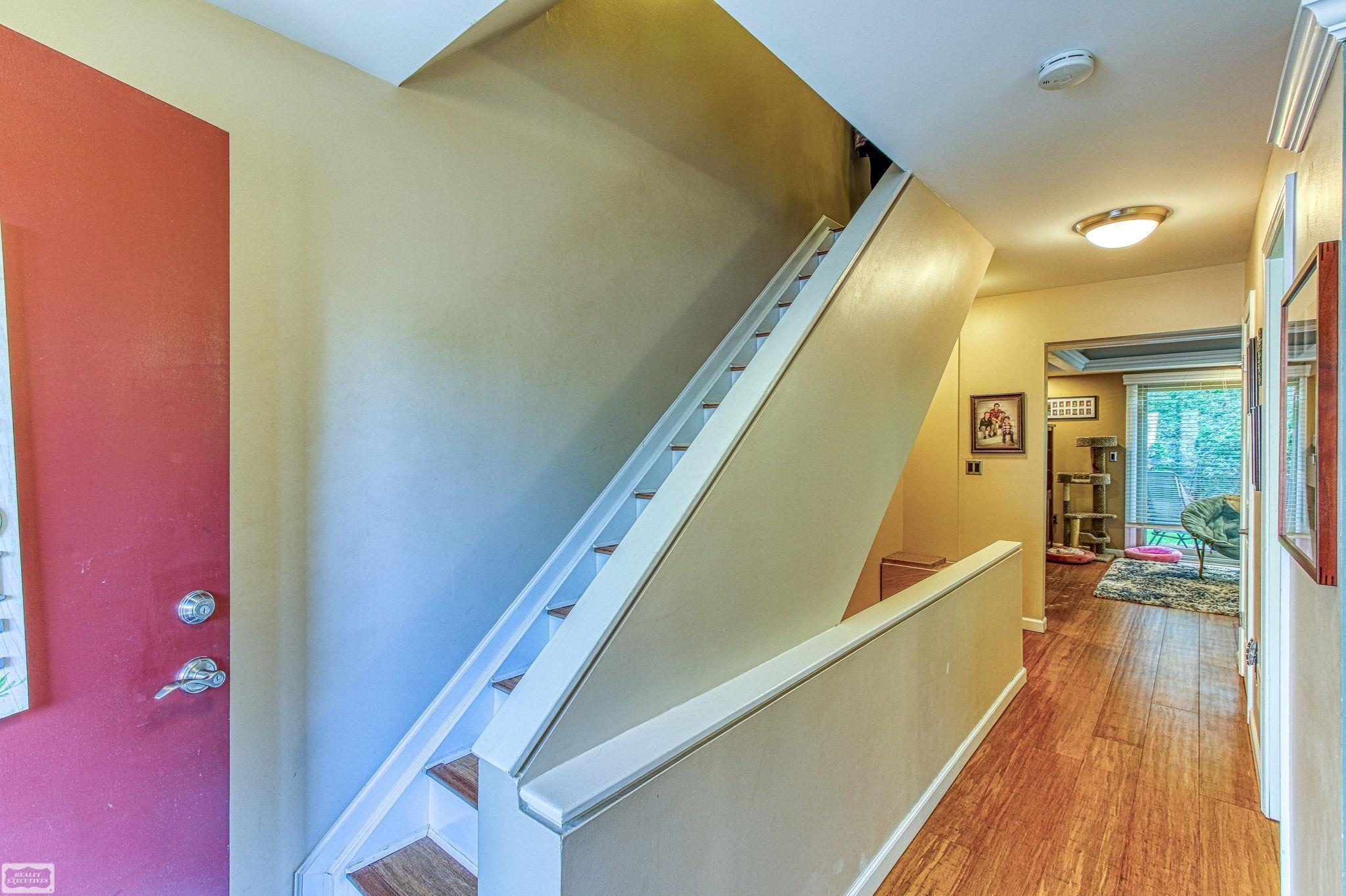 1427 Oakbrook E Drive Rochester Hills, MI 48307 - Photo 10 of 60