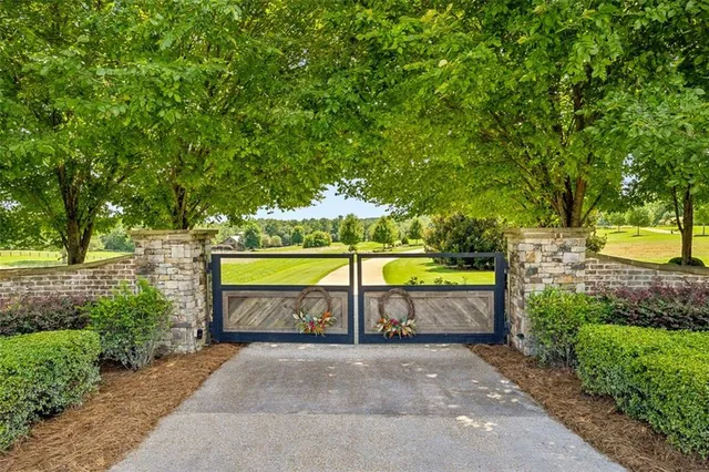 $8,900,000 | 1990 Elder Mill Road, Watkinsville, GA 30677