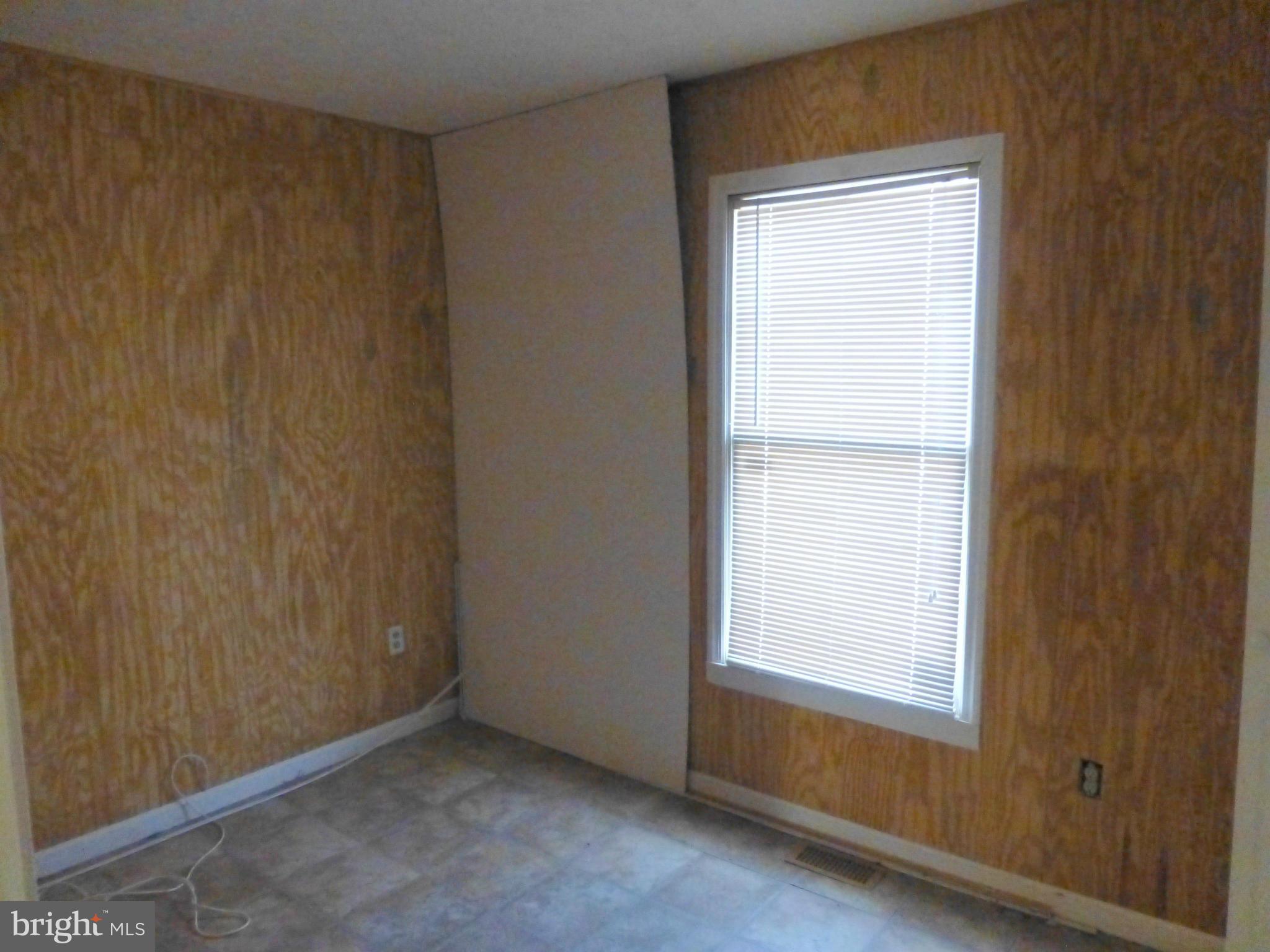 295 Whitaker Road Pasadena, MD 21122 - Photo 12 of 20 Bedroom #3