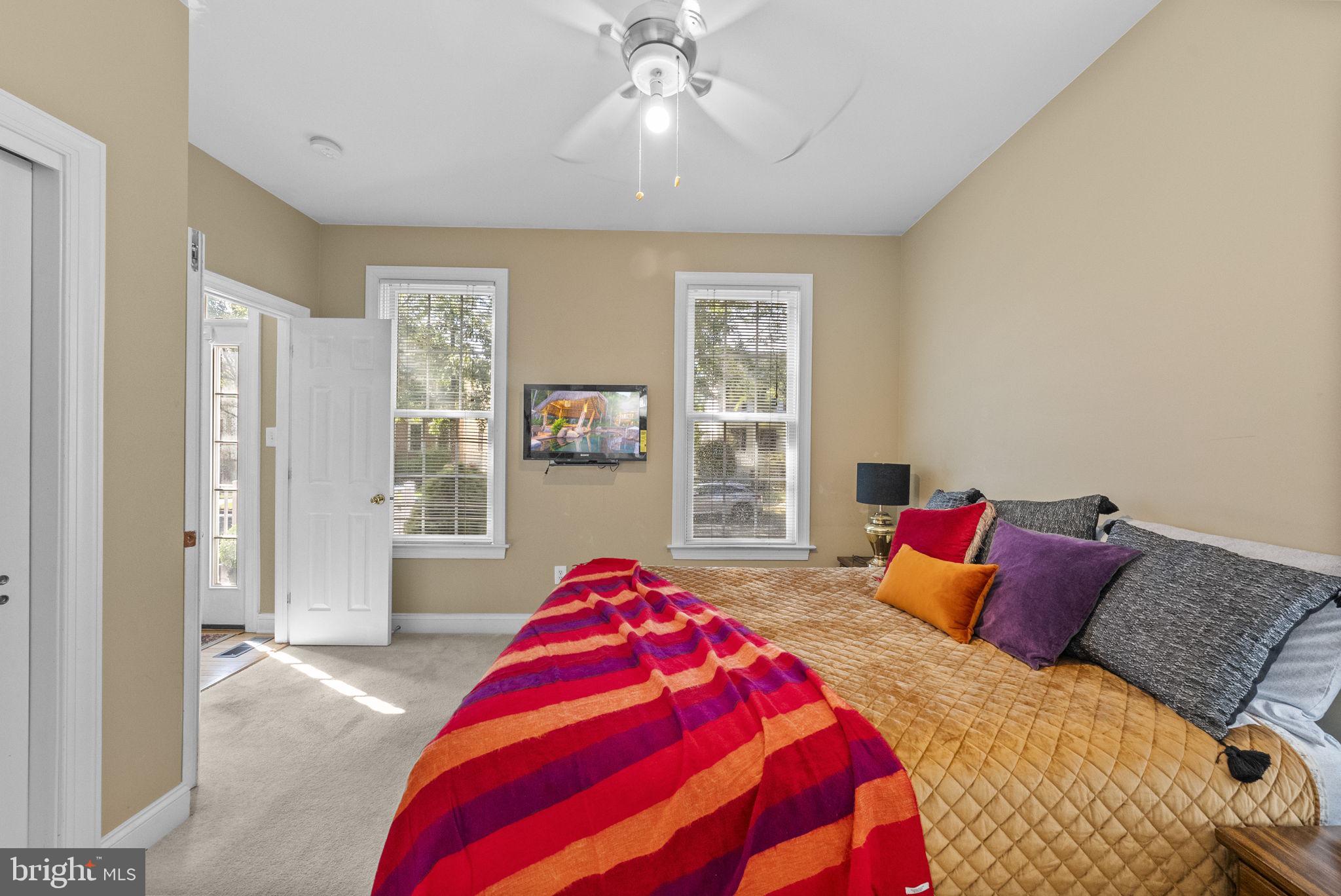 117 George Street Robbinsville, NJ 08691 - Photo 23 of 55 a bedroom with a bed and a window