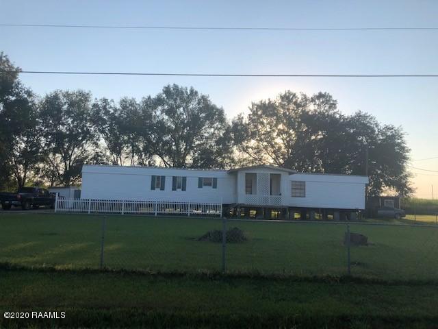 4105 Relius Ronsonet Jeanerette, LA 70544 - Photo 3 of 16 Gallery Image 3