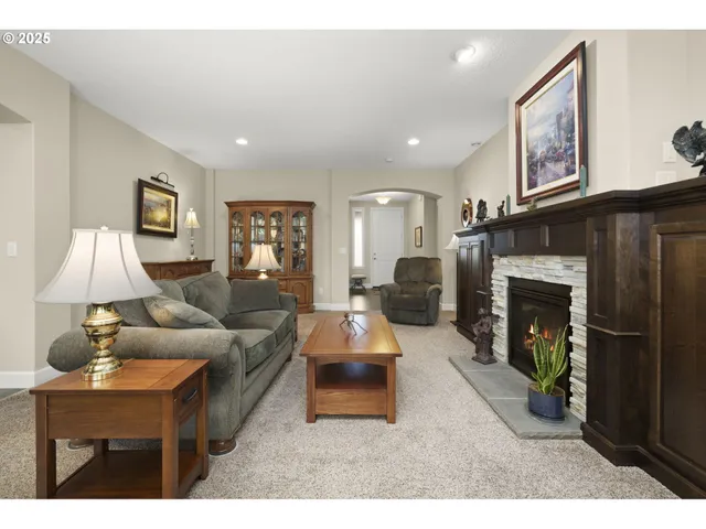 $739,900 | 13208 Northeast 43rd Court, Vancouver, WA 98686