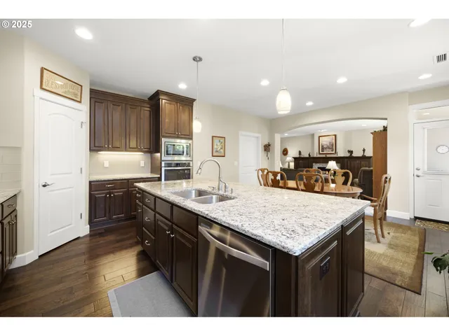 $739,900 | 13208 Northeast 43rd Court, Vancouver, WA 98686