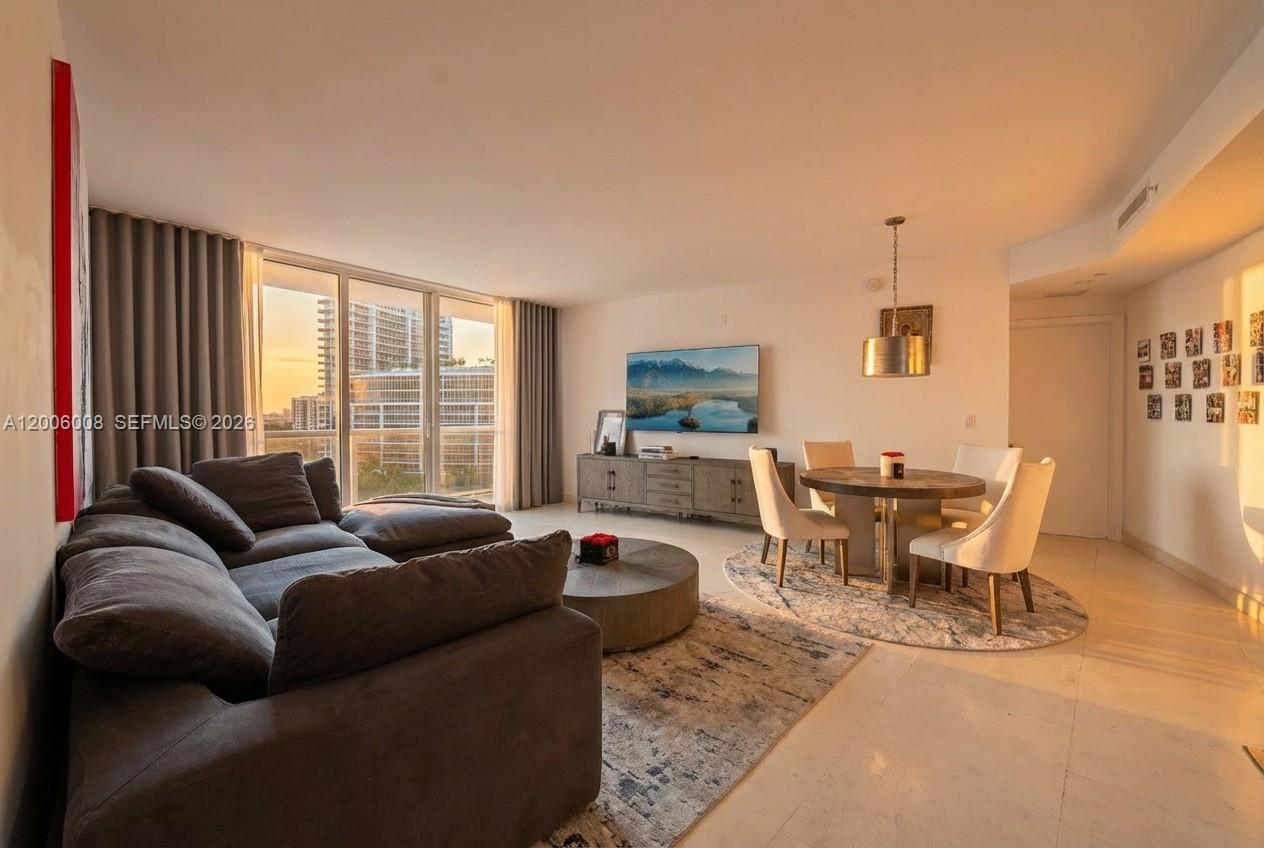 901 Brickell Key Boulevard, Unit 1009 Miami, FL 33131 - Photo 7 of 24