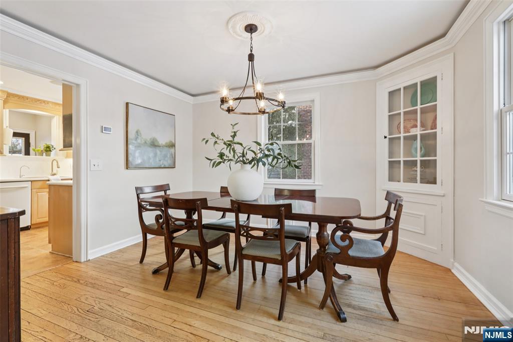 56 Highland Road Glen Rock, NJ 07452 - Photo 9 of 40