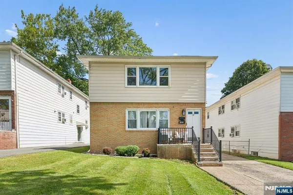 $875,000 | 31 Barbara Street, Bloomfield, NJ 07003