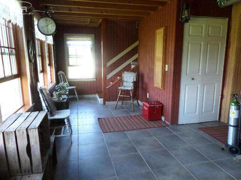 14365 North Center Road Clio, MI 48420 - Photo 21 of 34 20440307-20.JPG