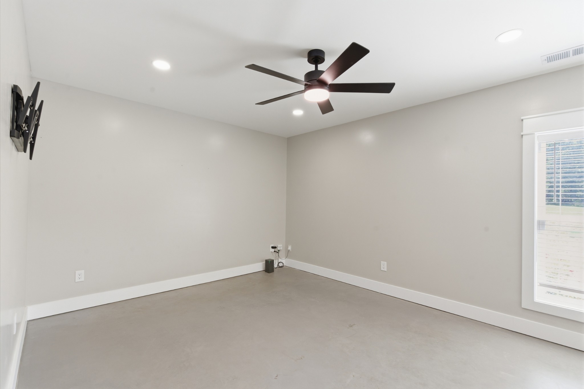 460 Serenity Place Only, TN 37140 - Photo 13 of 51
