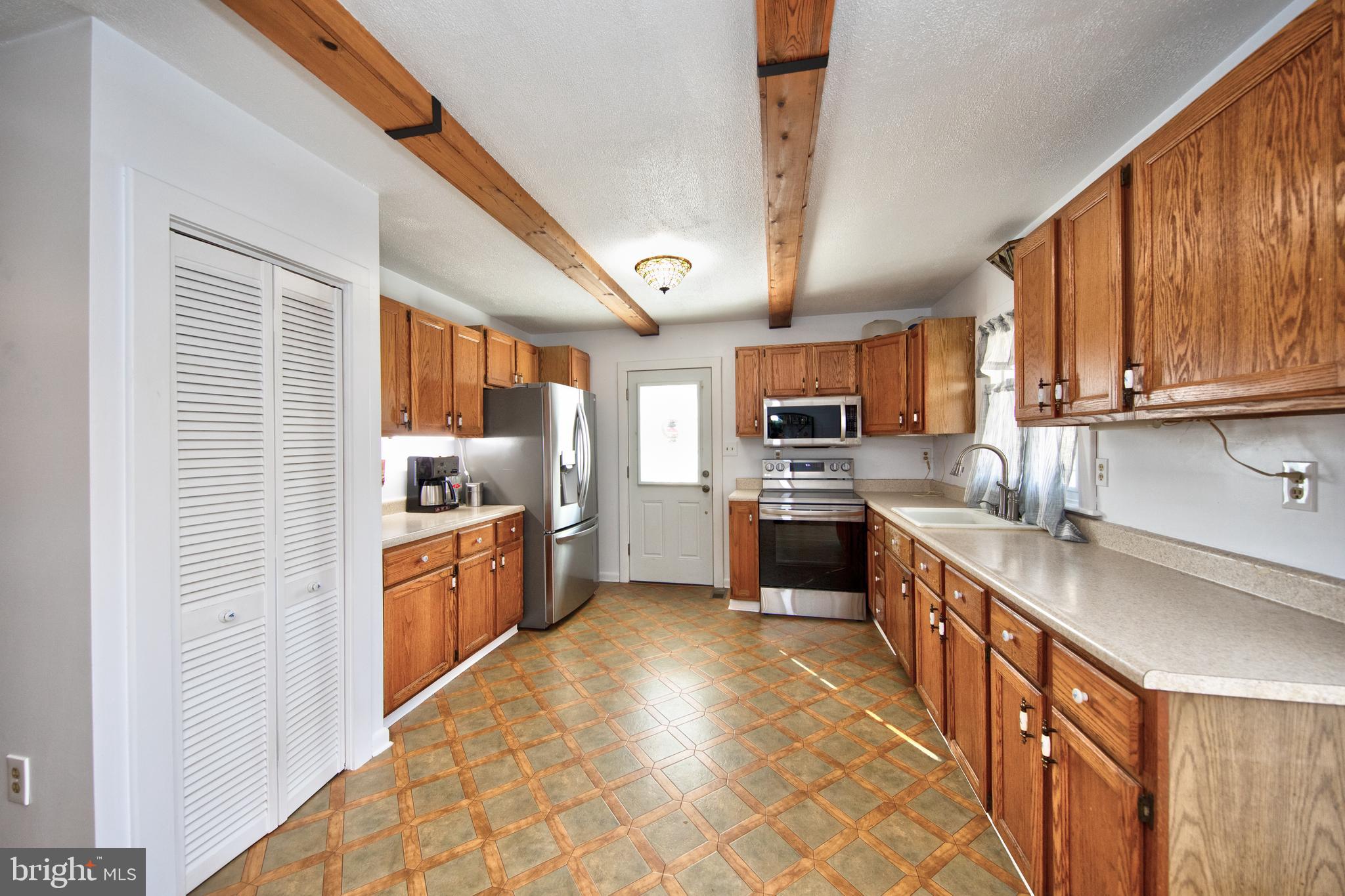 531 Trimble Road Joppa, MD 21085 - Photo 5 of 33 Gallery Image 5