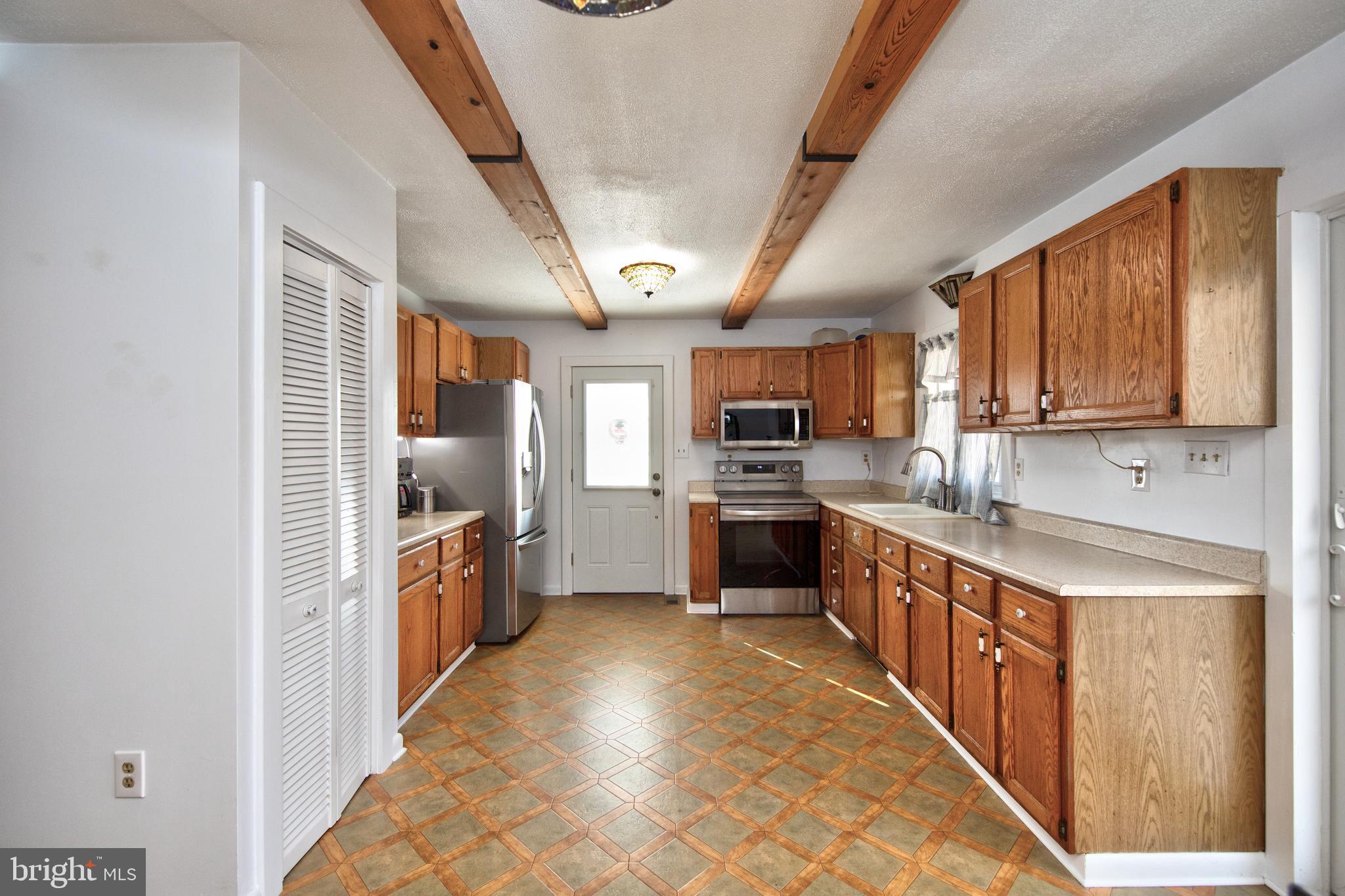 531 Trimble Road Joppa, MD 21085 - Photo 8 of 33 Gallery Image 8