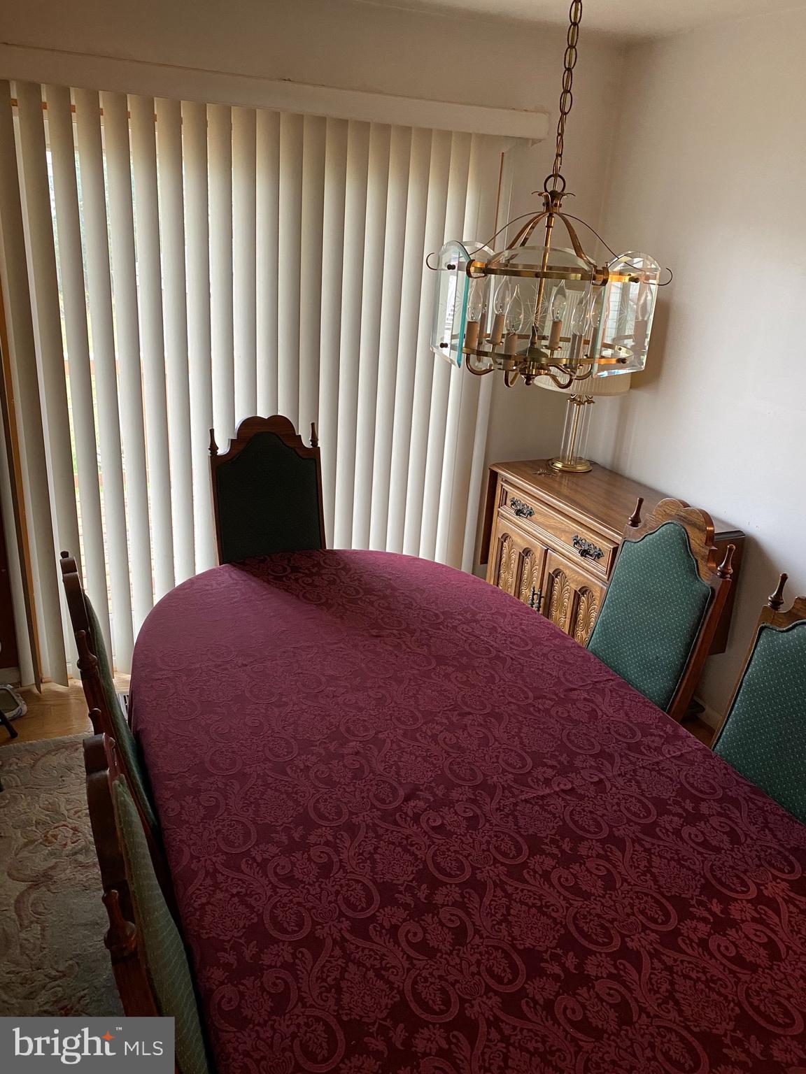 5701 Westgate Road Lanham, MD 20706 - Photo 12 of 14 Dining room