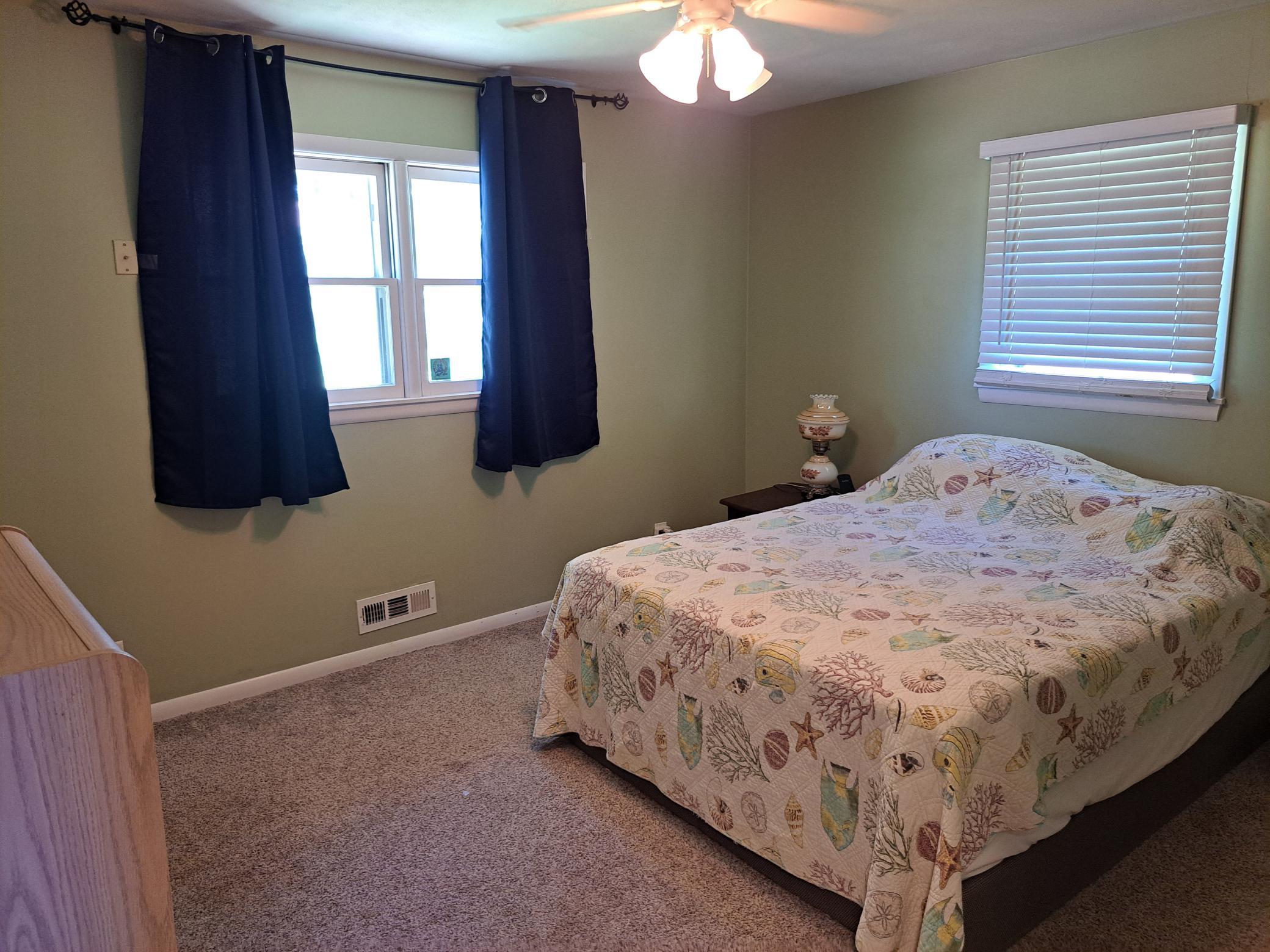 314 Meredith Road Albert Lea, MN 56007 - Photo 10 of 25