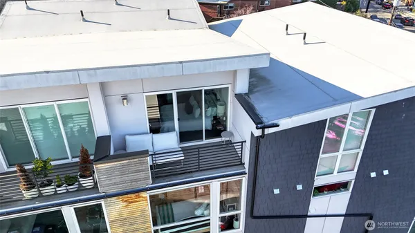 a view of house with outdoor space