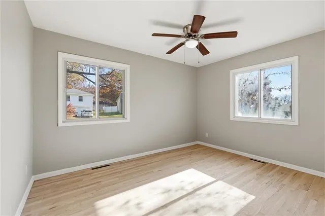 $280,000 | 5200 South Delaware Avenue, Independence, MO 64055