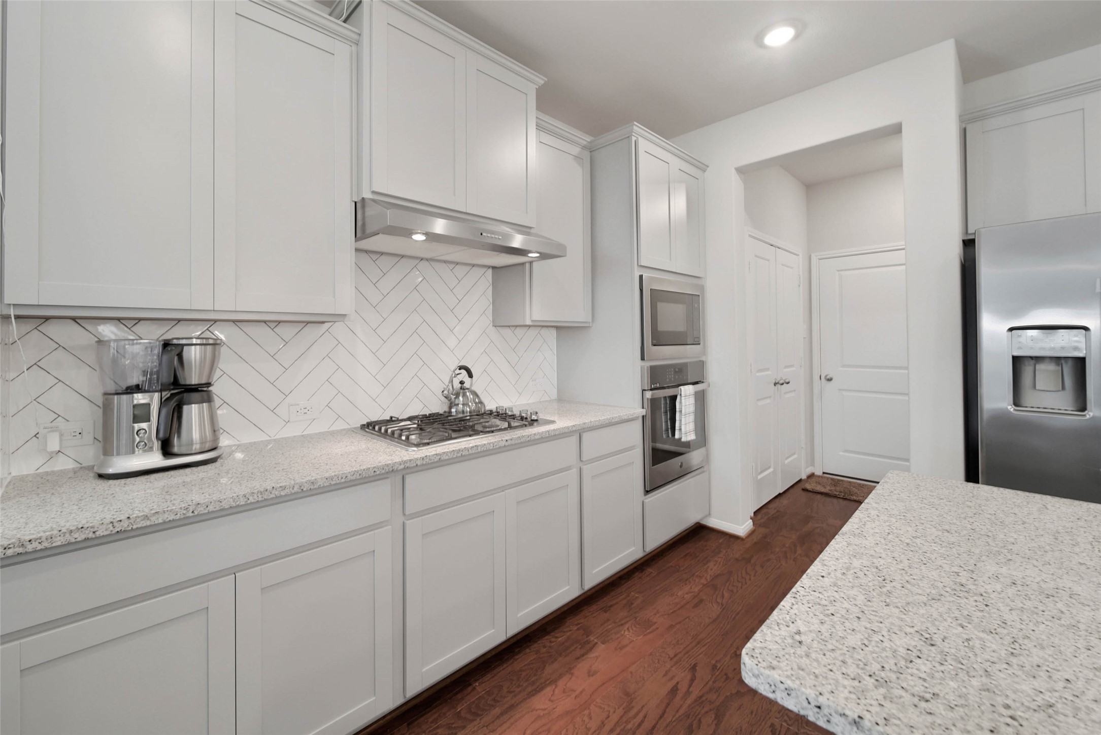 3715 Handel Drive Rosharon, TX 77583 - Photo 6 of 40