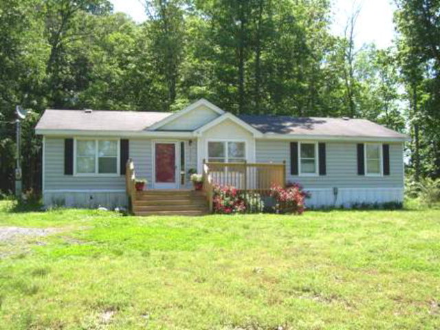 226 Humble Fields Road Dalton, GA 30721 - Photo 1 of 11 Main View