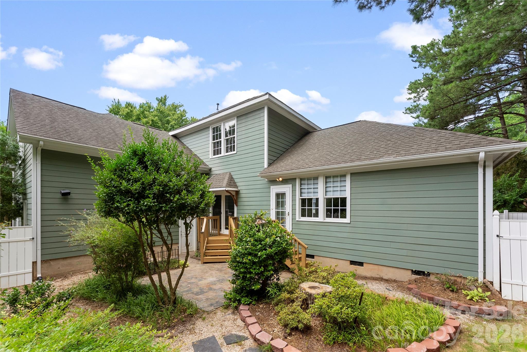 1348 Barnett Woods Fort Mill, SC 29708 - Photo 35 of 39