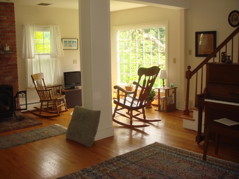 337 Luce Road Williamstown, MA 01267 - Photo 3 of 9 Living room
