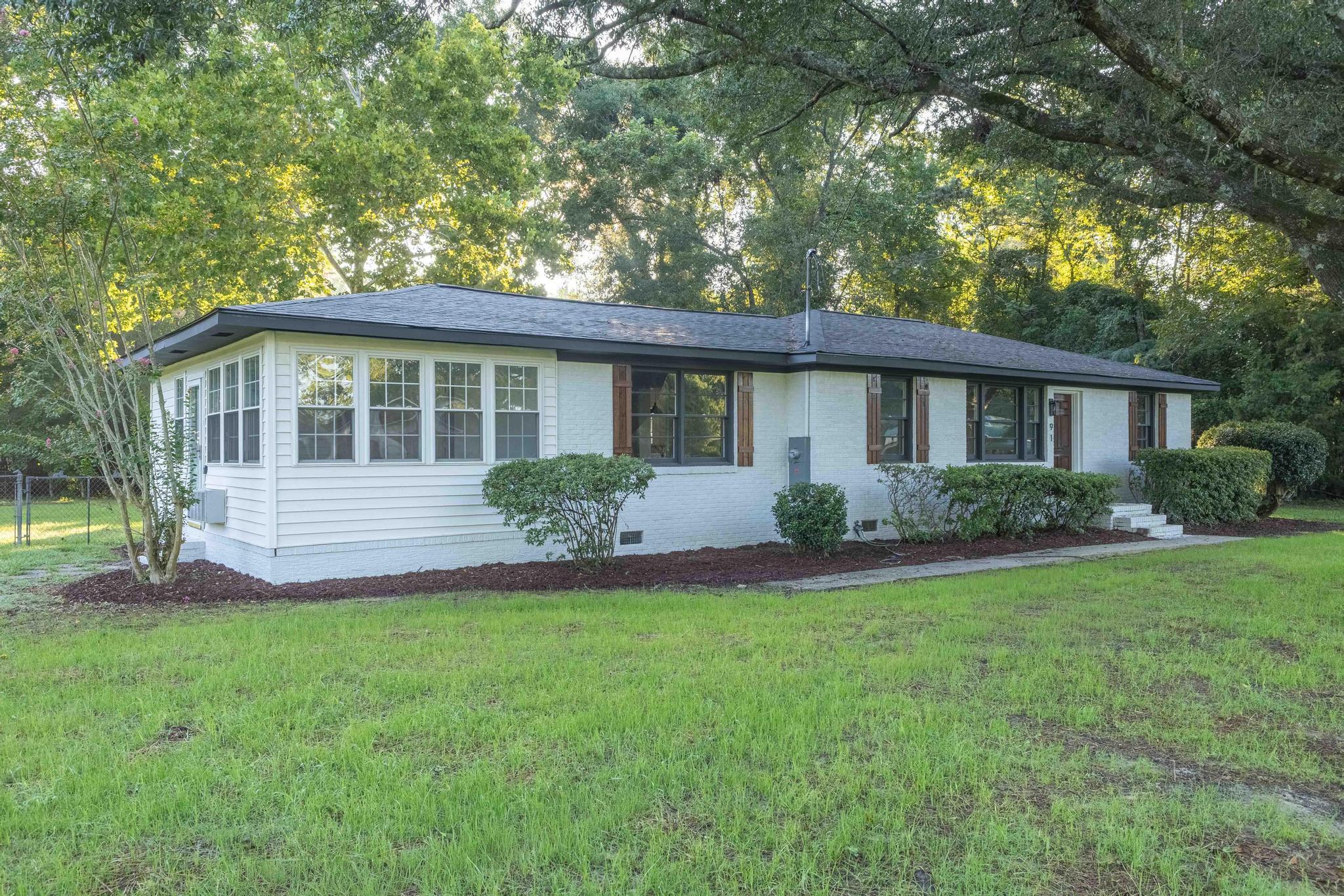 91 Wisteria Street Denmark, SC 29042 - Photo 5 of 59