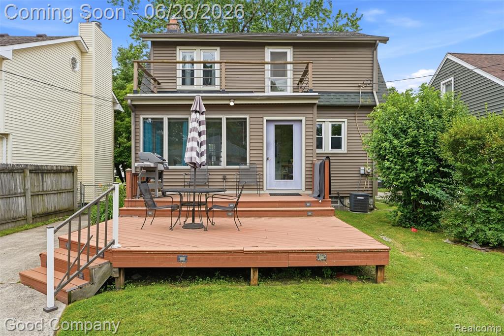 948 Cambridge Road Berkley, MI 48072 - Photo 36 of 43