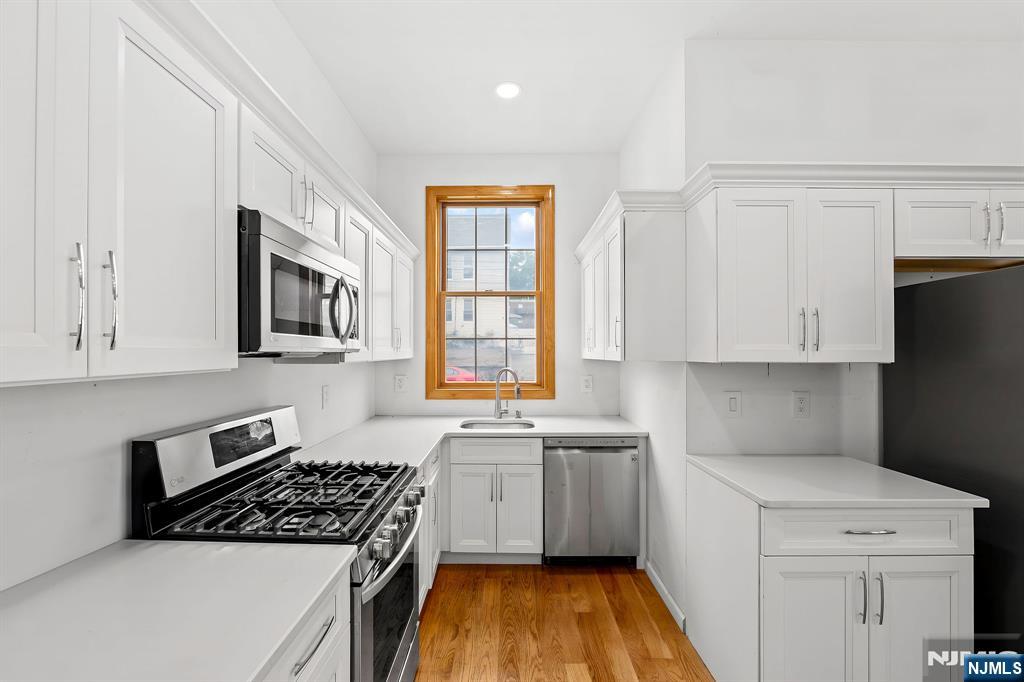 176 Union Avenue, Unit 2 Rutherford, NJ 07070 - Photo 7 of 23