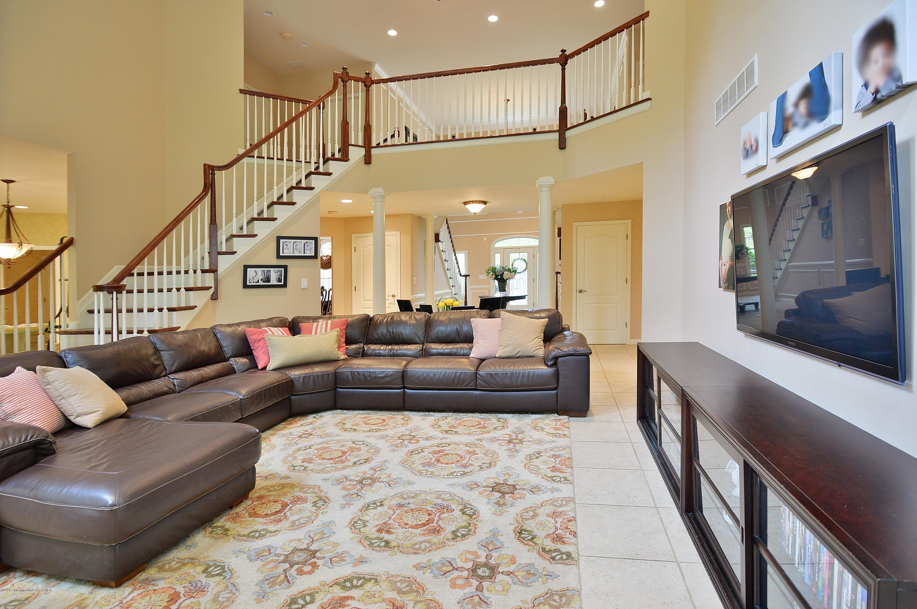 6 Henry Court Millstone Township, NJ 08535 - Photo 4 of 26 010_Family