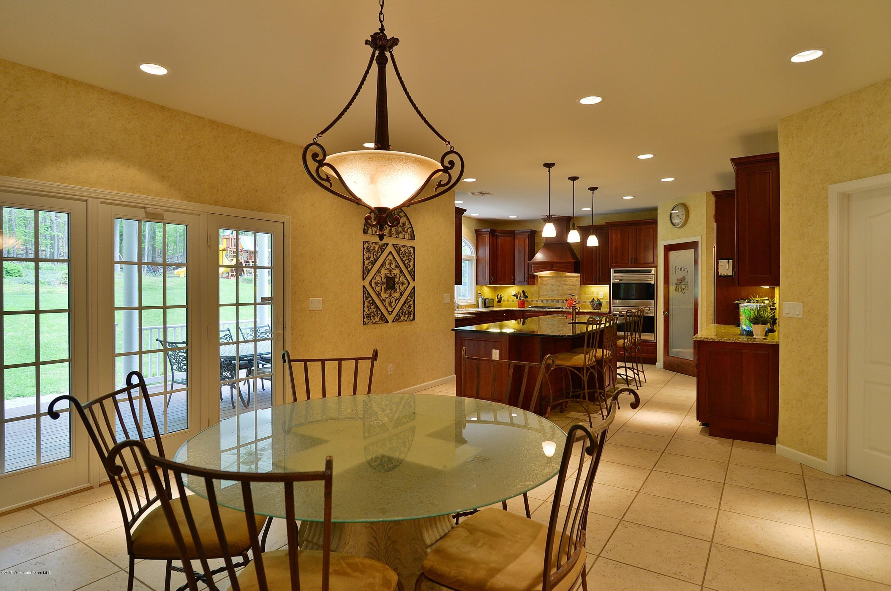 6 Henry Court Millstone Township, NJ 08535 - Photo 5 of 26 012_Kitchen
