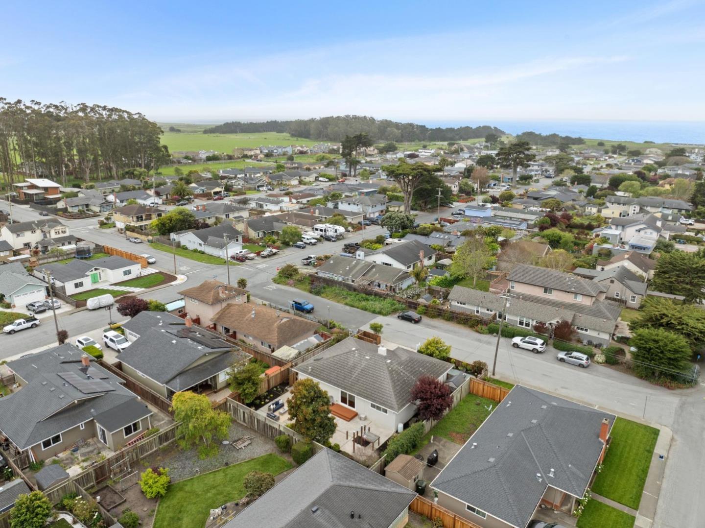907 3rd Avenue Half Moon Bay, CA 94019 - Photo 32 of 37 an aerial view of a city with lots of residential buildings