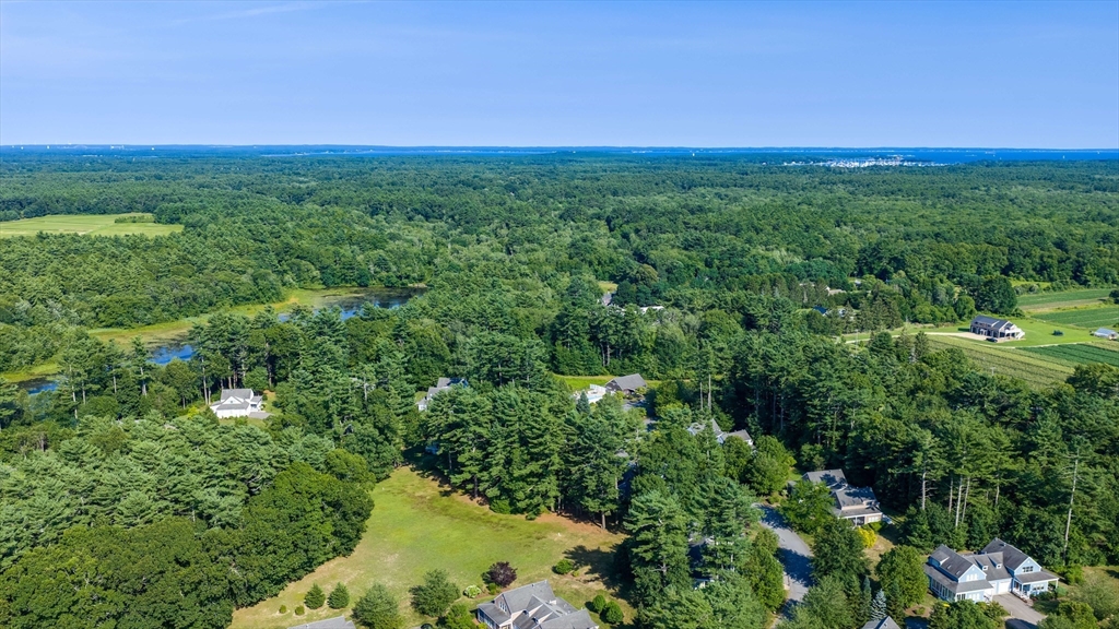 14 Hathaway Pond Circle, Unit 14 Rochester, MA 02770 - Photo 39 of 41